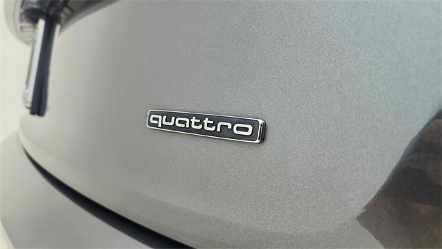 Used 2024 Audi Q5 2.0T Premium Plus w/ Premium Plus Package image 18