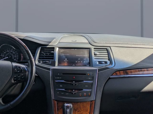 Used 2013 Lincoln MKS FWD image 17