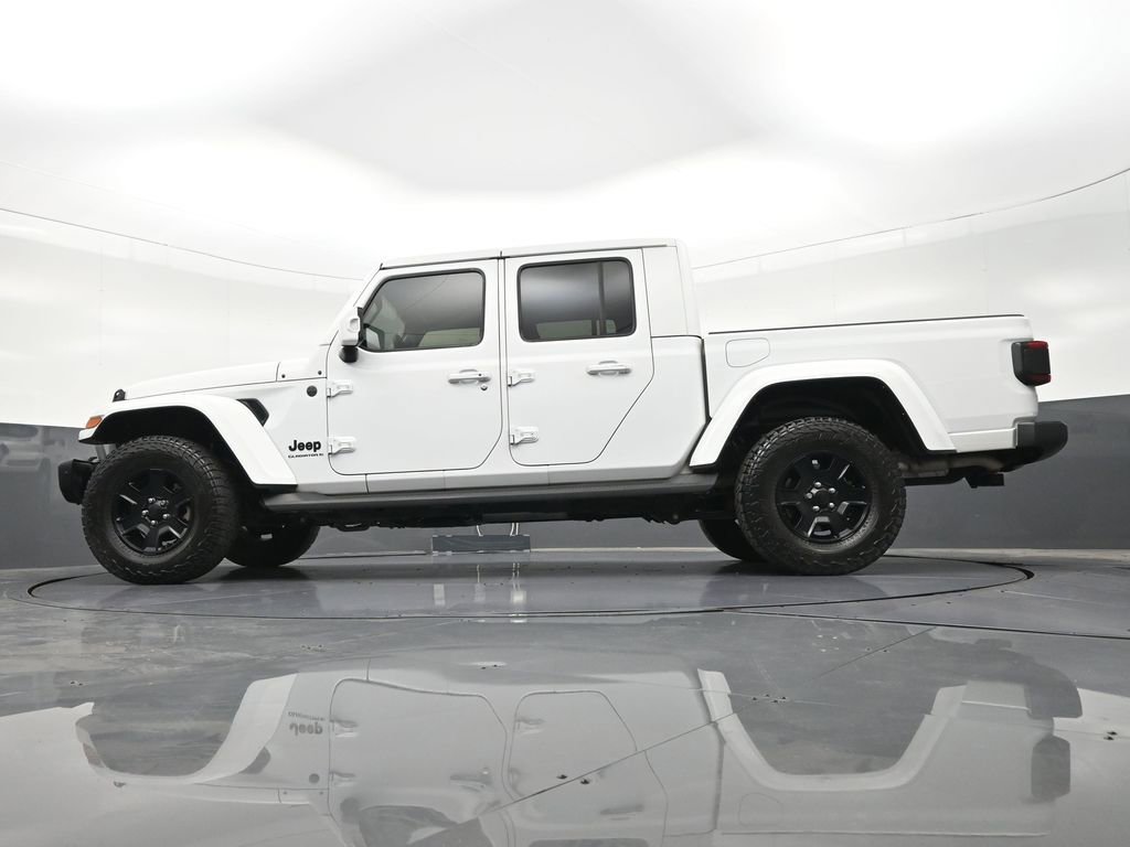 Used 2023 Jeep Gladiator Overland image 24