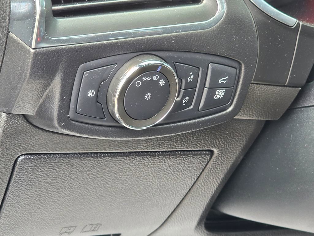 Used 2020 Ford Edge ST w/ Equipment Group 401A AWD/4WD image 8