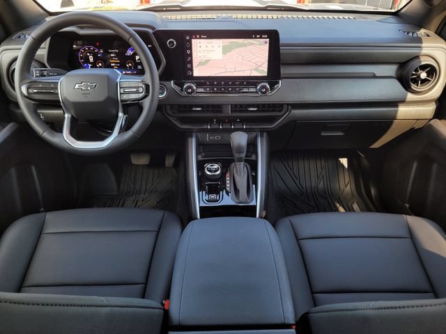 Used 2025 Chevrolet Colorado Trail Boss AWD/4WD image 13