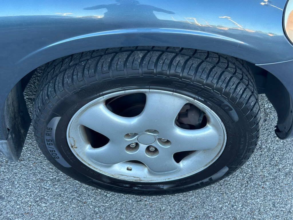 Used 2002 Chrysler PT Cruiser Touring FWD image 22