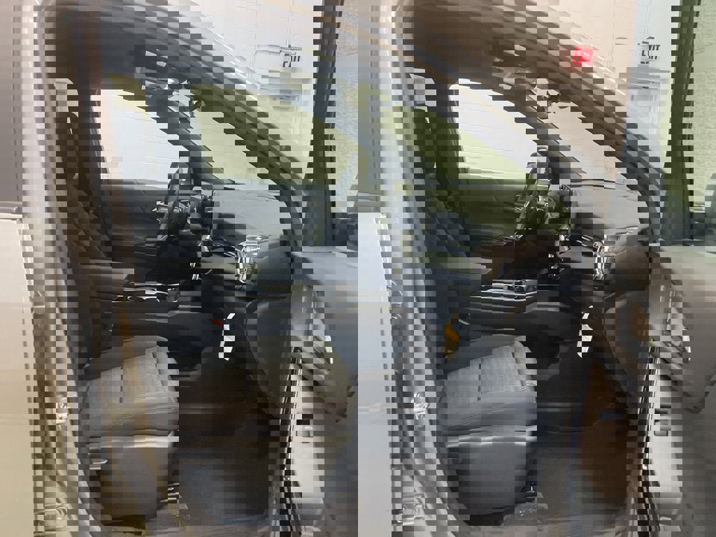 New 2026 Chevrolet Equinox LT w/ Safety and Technology Package image 32