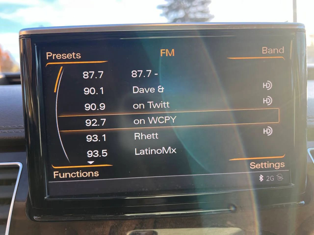 Used 2016 Audi A8 L 4.0T image 23