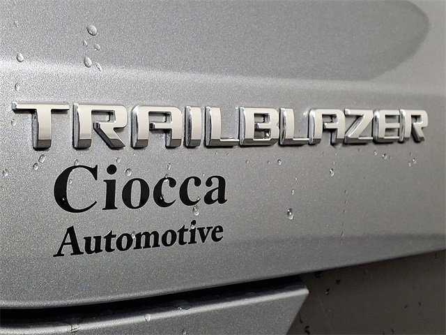 Used 2023 Chevrolet TrailBlazer LT w/ Convenience Package image 29