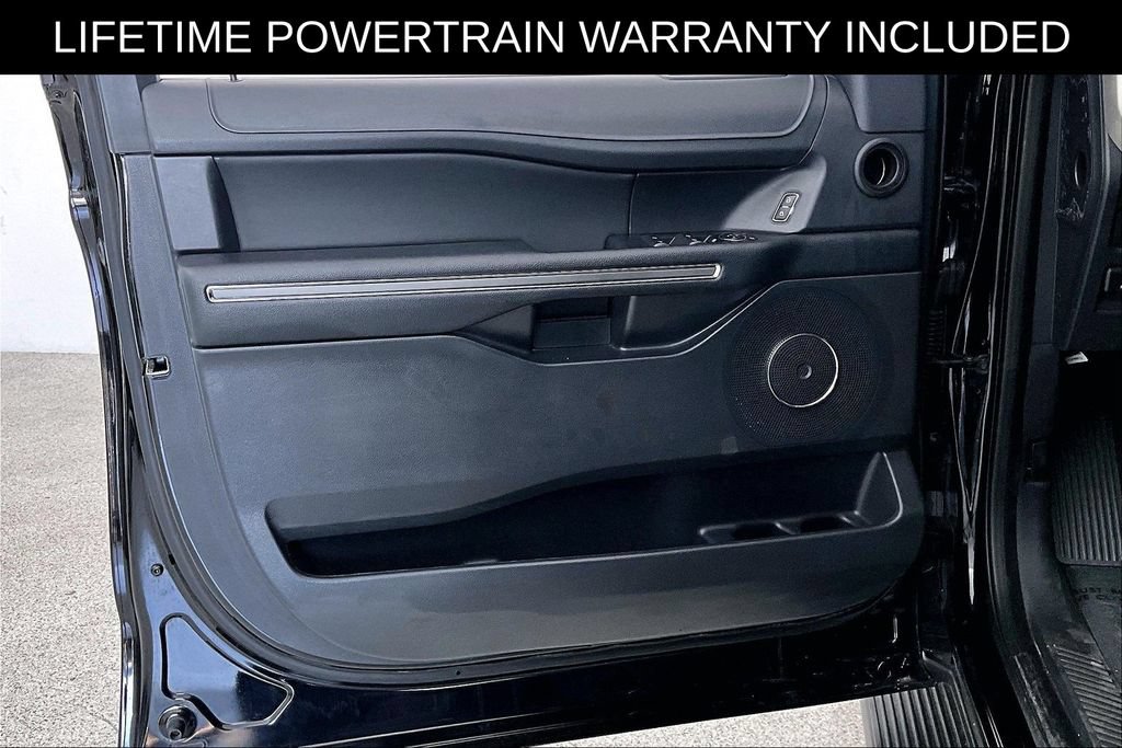 Used 2024 Ford Expedition XLT AWD/4WD image 23