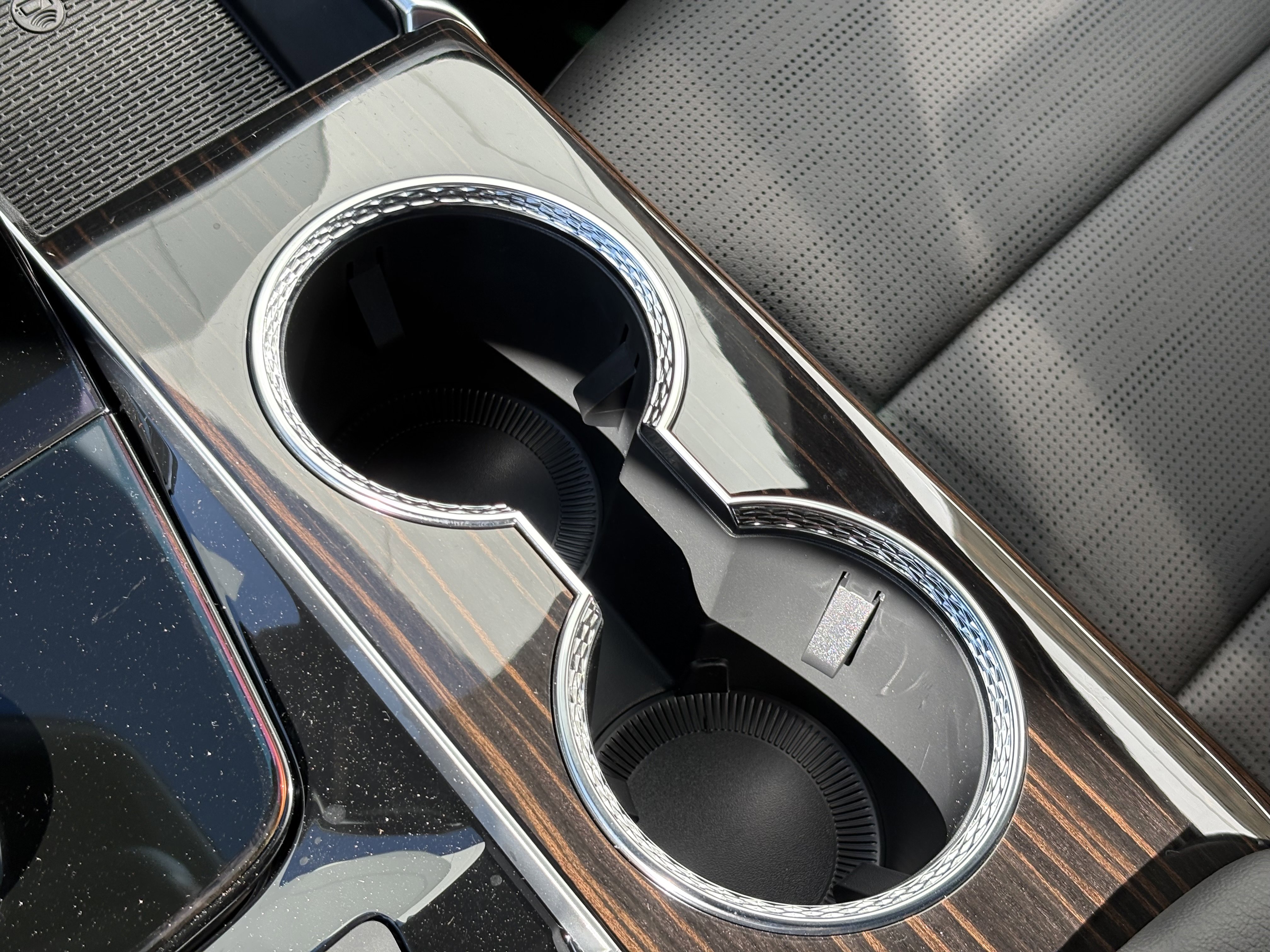 New 2026 Cadillac Escalade ESV Luxury image 31