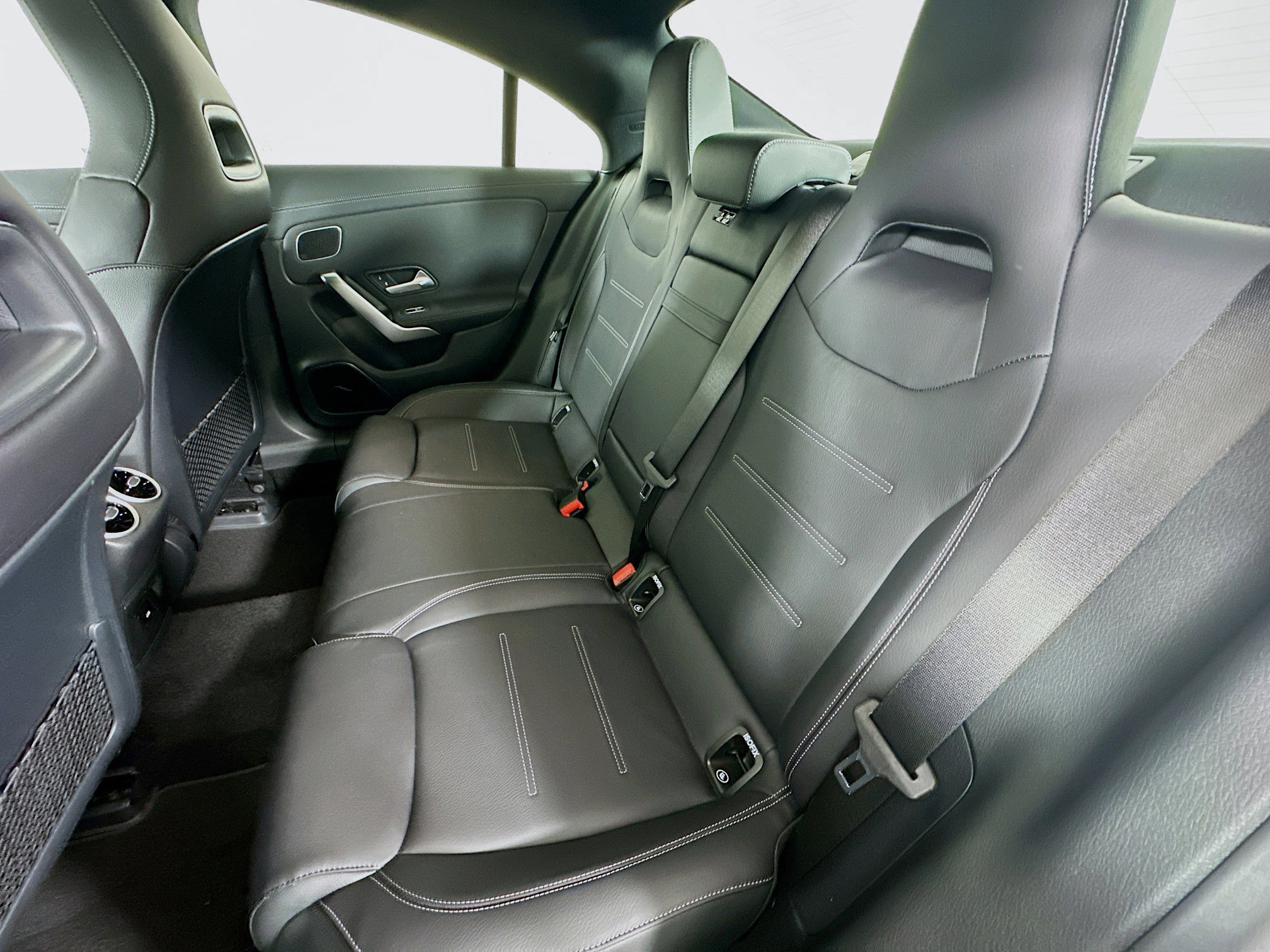 Certified 2026 Mercedes-Benz CLA 35 AMG CLA 35 AMG image 31