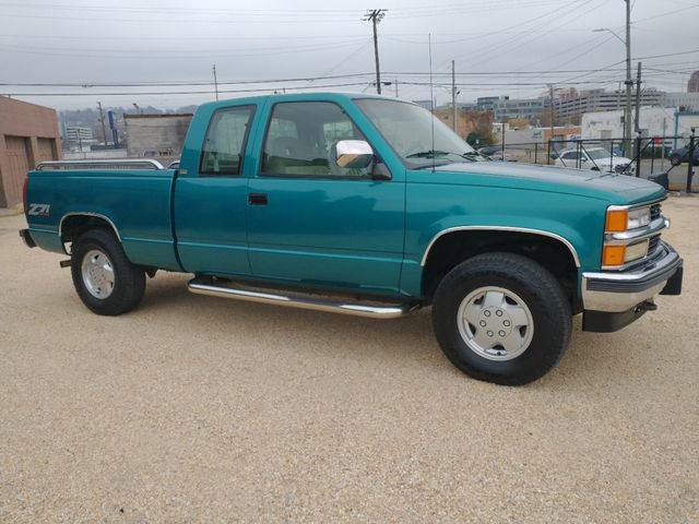 Used 1994 Chevrolet Silverado 1500 4x4 Extended Cab image 27