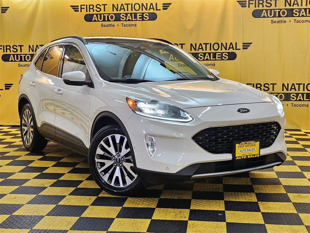 Used 2020 Ford Escape Titanium w/ Titanium Premium Package 2.0