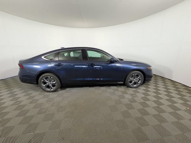 New 2026 Honda Accord EX-L image 2