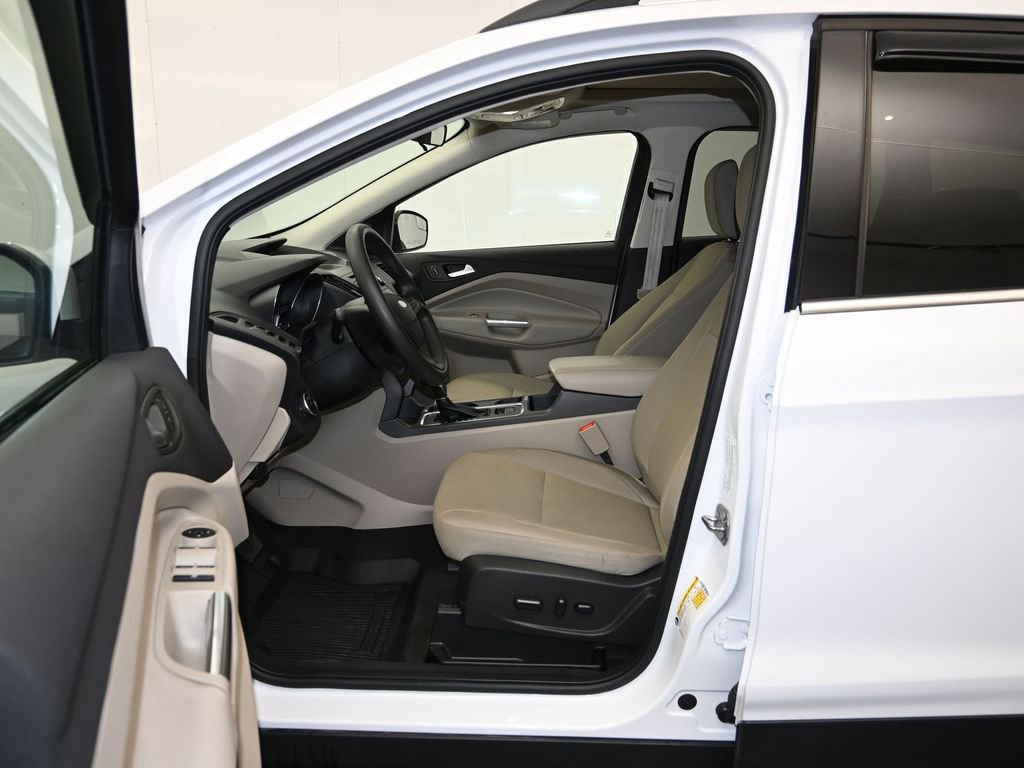 Used 2018 Ford Escape SE image 20