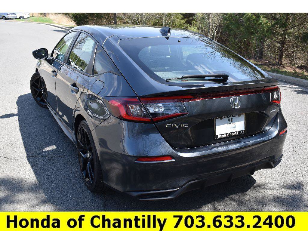 Used 2025 Honda Civic Sport image 5