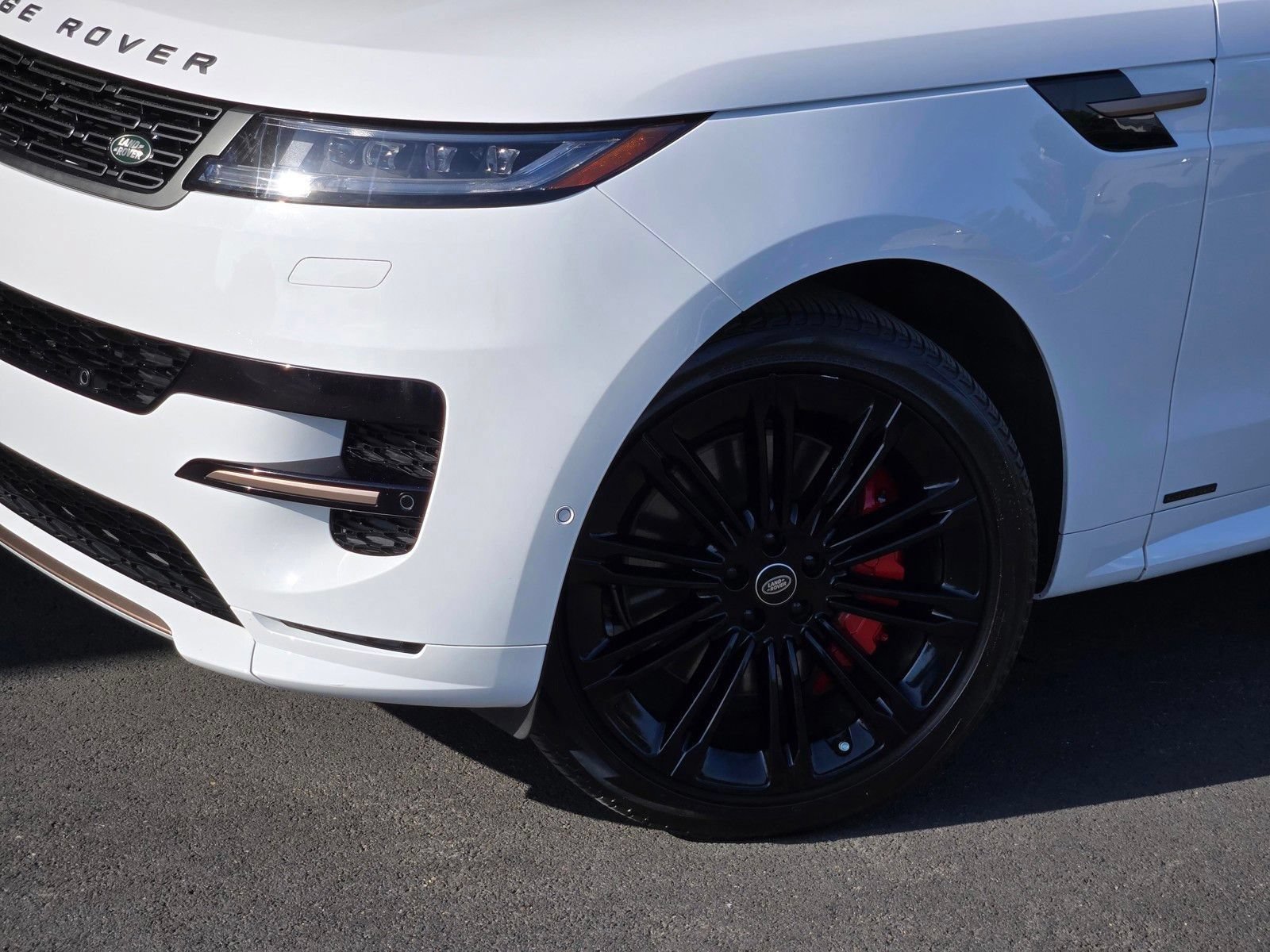 Used 2024 Land Rover Range Rover Sport Autobiography AWD/4WD image 10