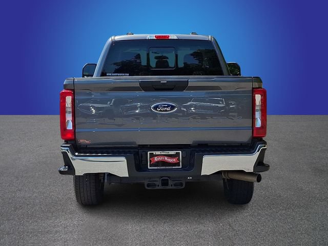 Used 2024 Ford F250 XLT AWD/4WD image 5