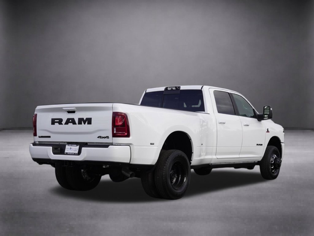 New 2026 RAM 3500 Laramie AWD/4WD image 4