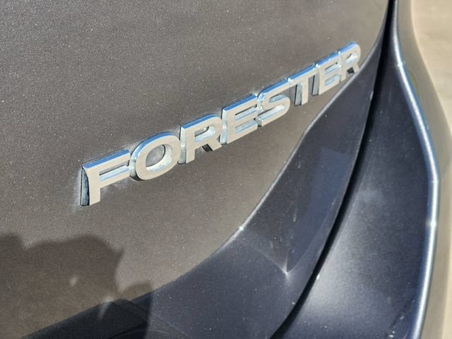 Certified 2023 Subaru Forester Limited AWD/4WD image 10