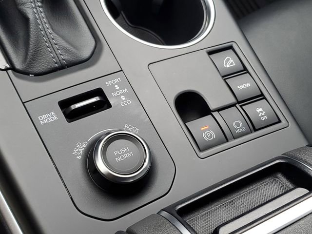 Used 2023 Toyota Highlander XSE image 21