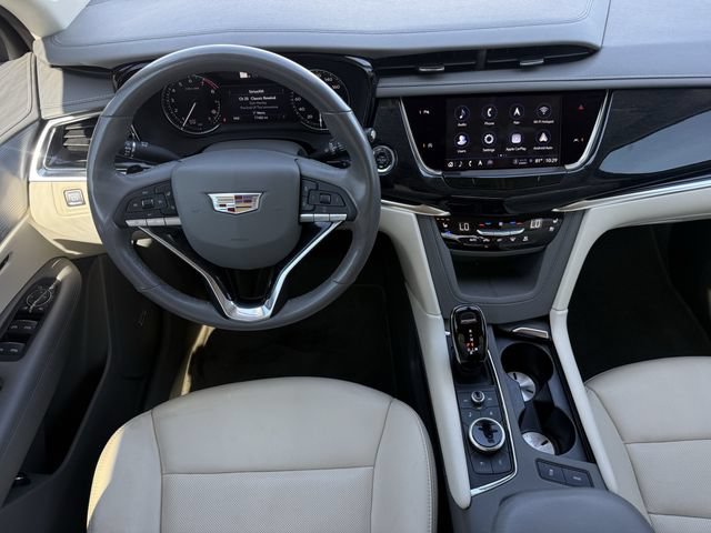 Used 2024 Cadillac XT6 Premium Luxury FWD image 12