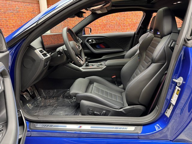 Used 2025 BMW M2 image 22