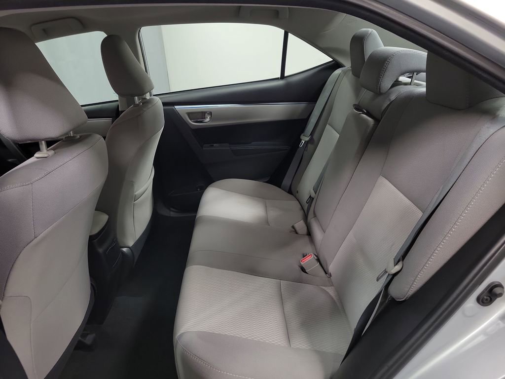 Used 2015 Toyota Corolla LE image 21