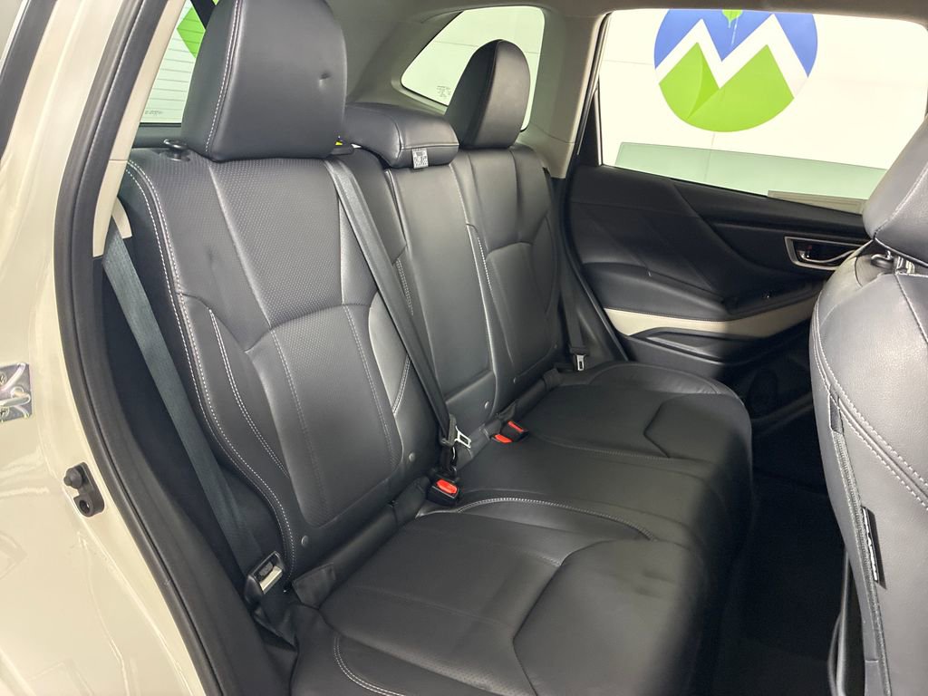 Used 2023 Subaru Forester Limited AWD/4WD image 32