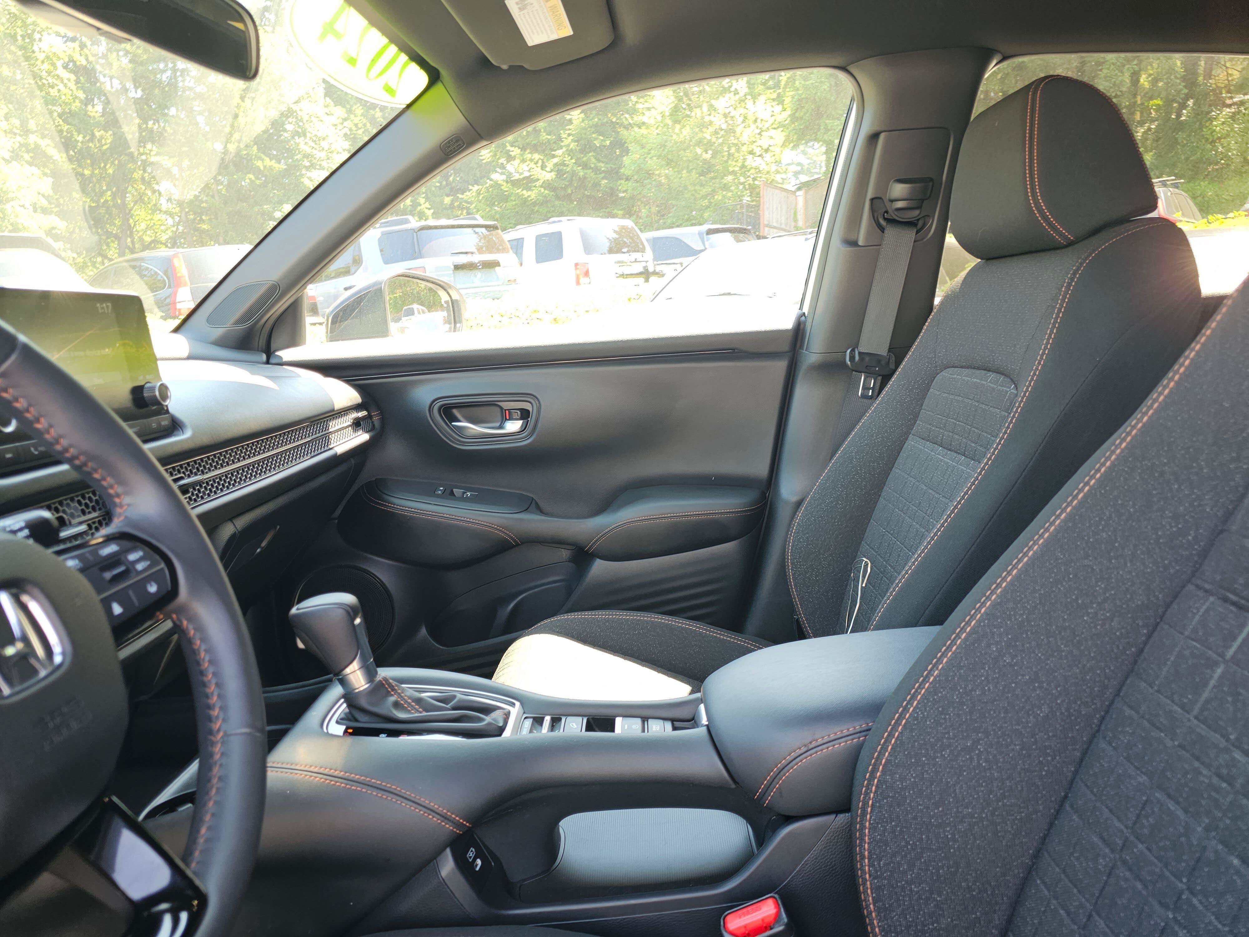 Used 2024 Honda HR-V Sport image 23
