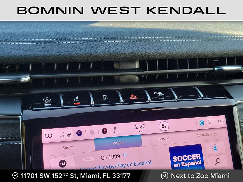 Used 2025 Jeep Grand Cherokee Limited w/ Black Appearance Package image 17