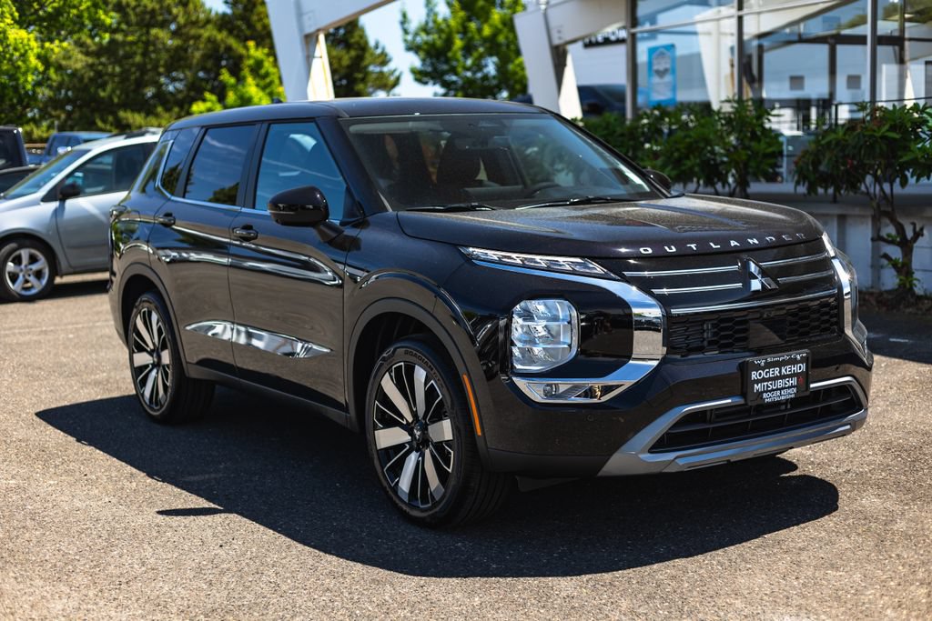 New 2026 Mitsubishi Outlander SE AWD/4WD image 6