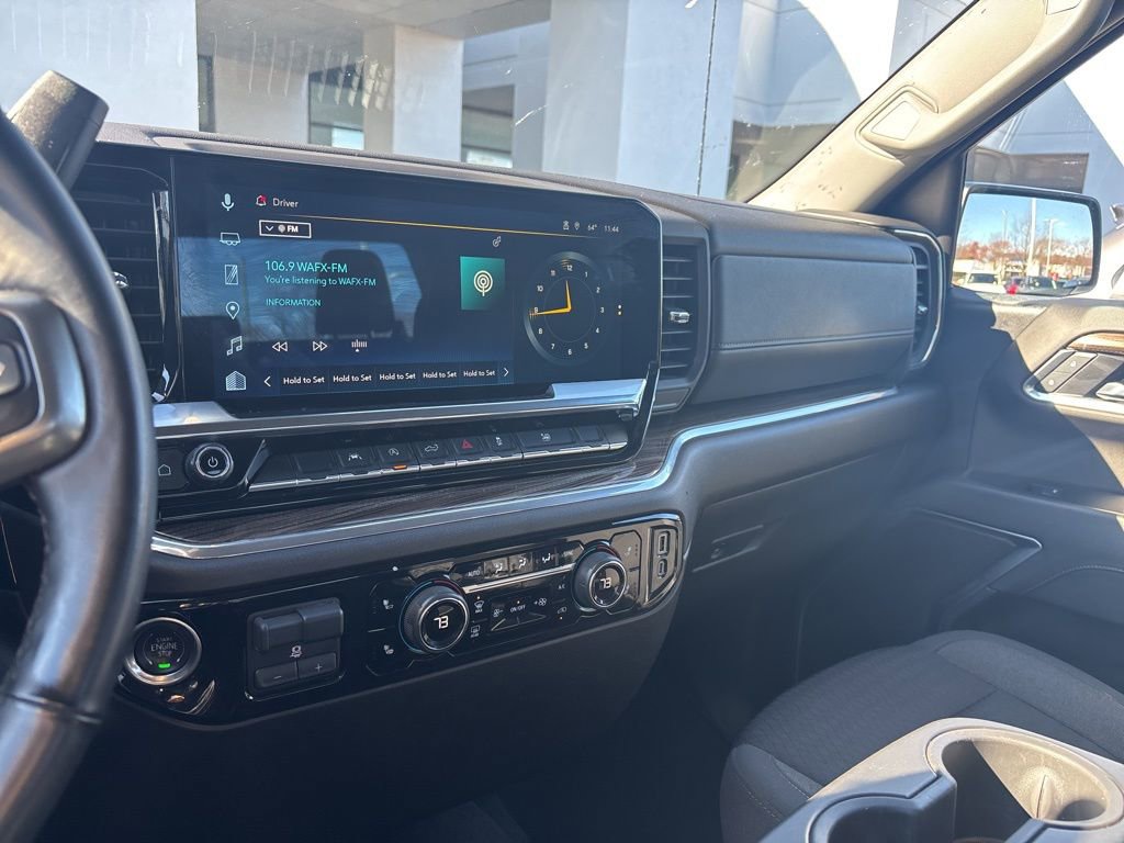 Used 2025 Chevrolet Silverado 1500 LT image 12