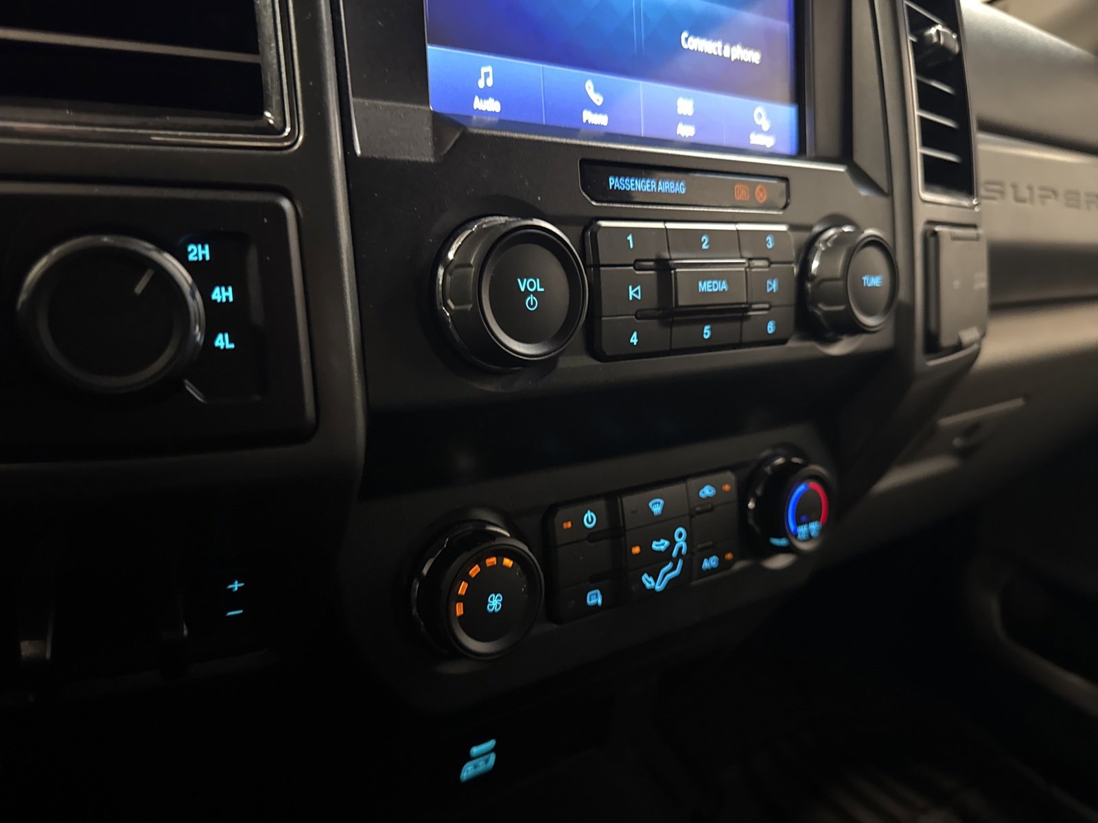 Used 2021 Ford F250 XLT image 36