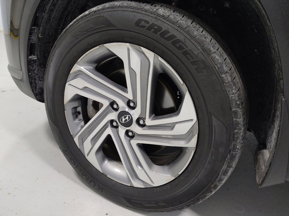 Used 2023 Hyundai Santa Fe SEL w/ Cargo Package image 31