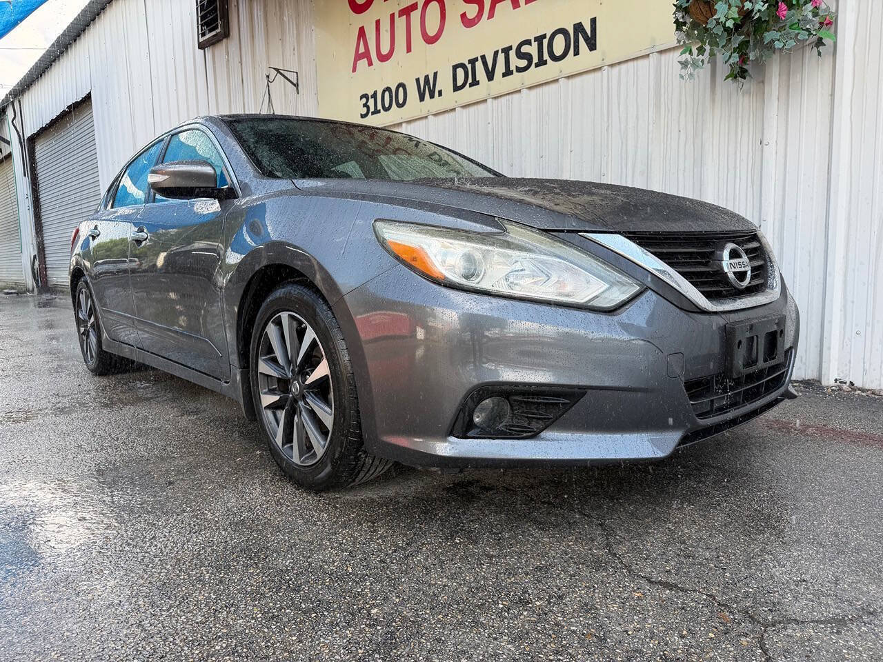 Used 2016 Nissan Altima 2.5 SV w/ Convenience Package