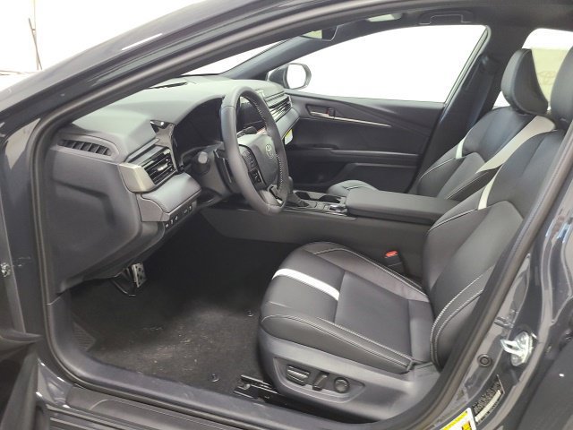New 2026 Toyota Camry SE w/ Convenience Package FWD image 16