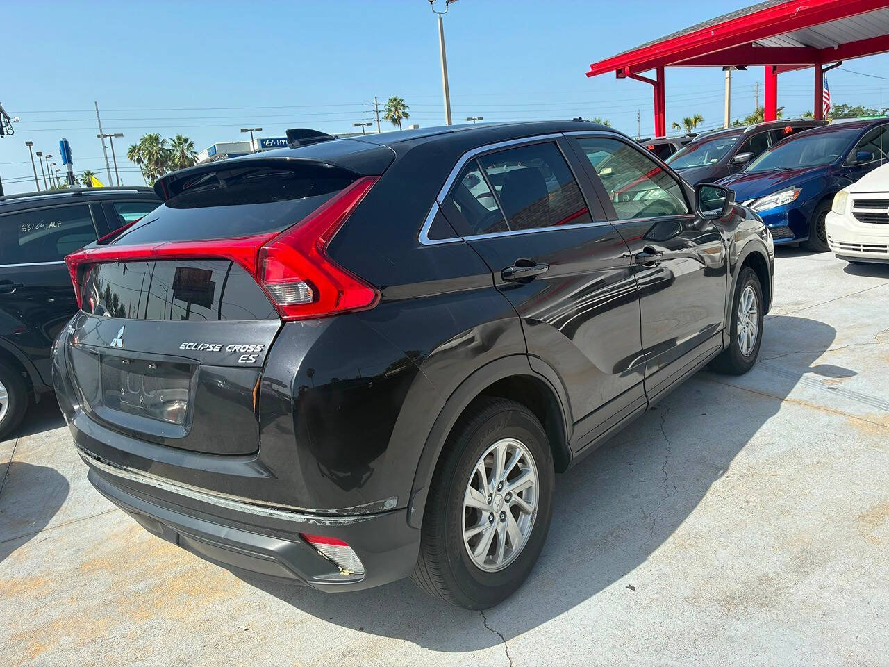 Used 2019 Mitsubishi Eclipse Cross ES FWD image 6