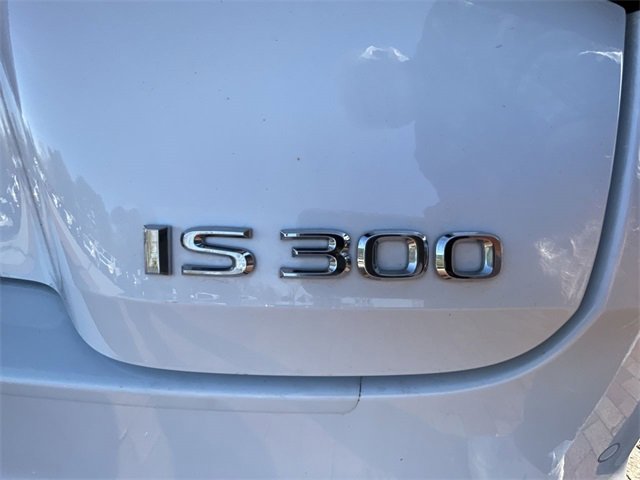 Used 2024 Lexus IS 300 F Sport image 18