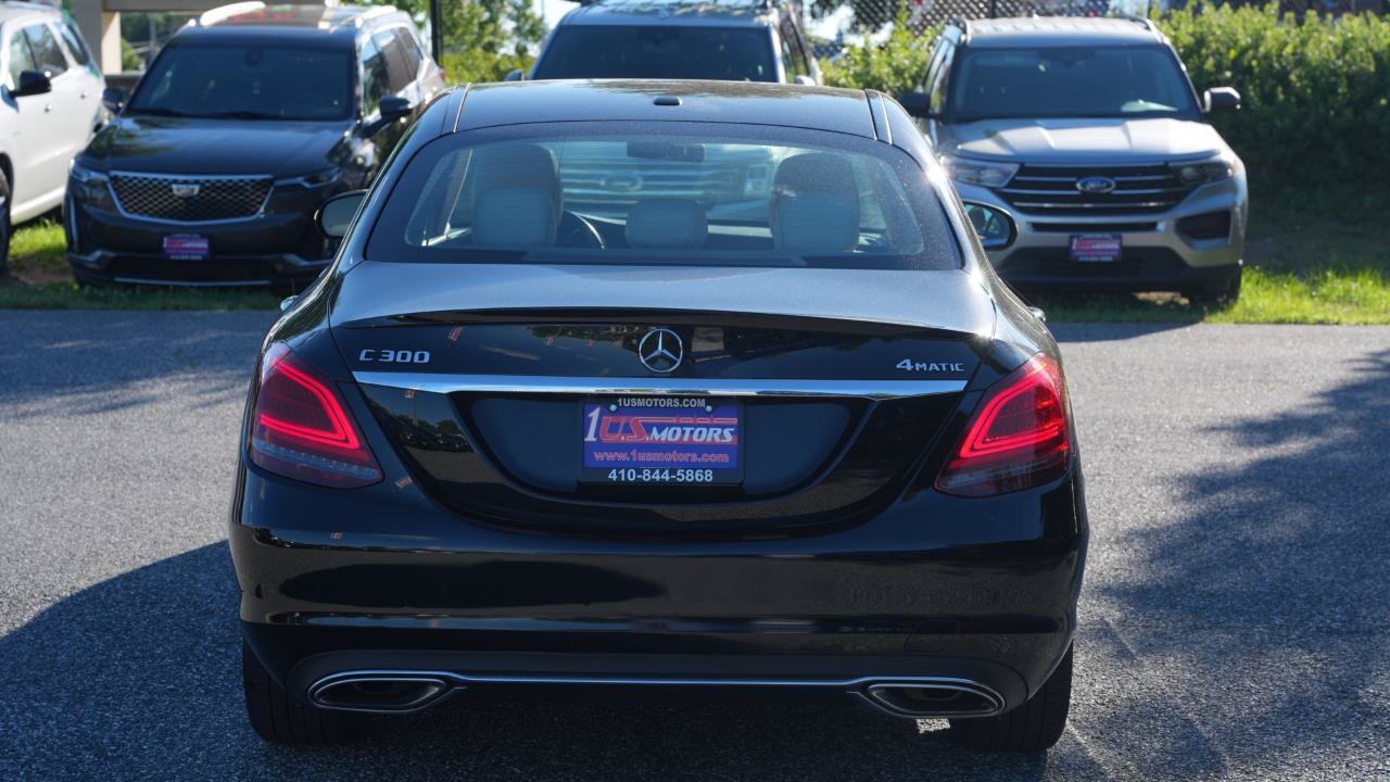 Used 2019 Mercedes-Benz C 300 4MATIC Sedan image 5