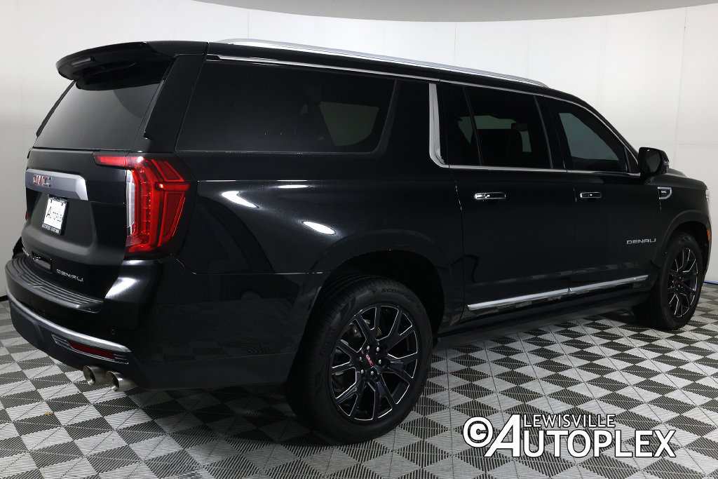 Used 2023 GMC Yukon XL Denali RWD image 5