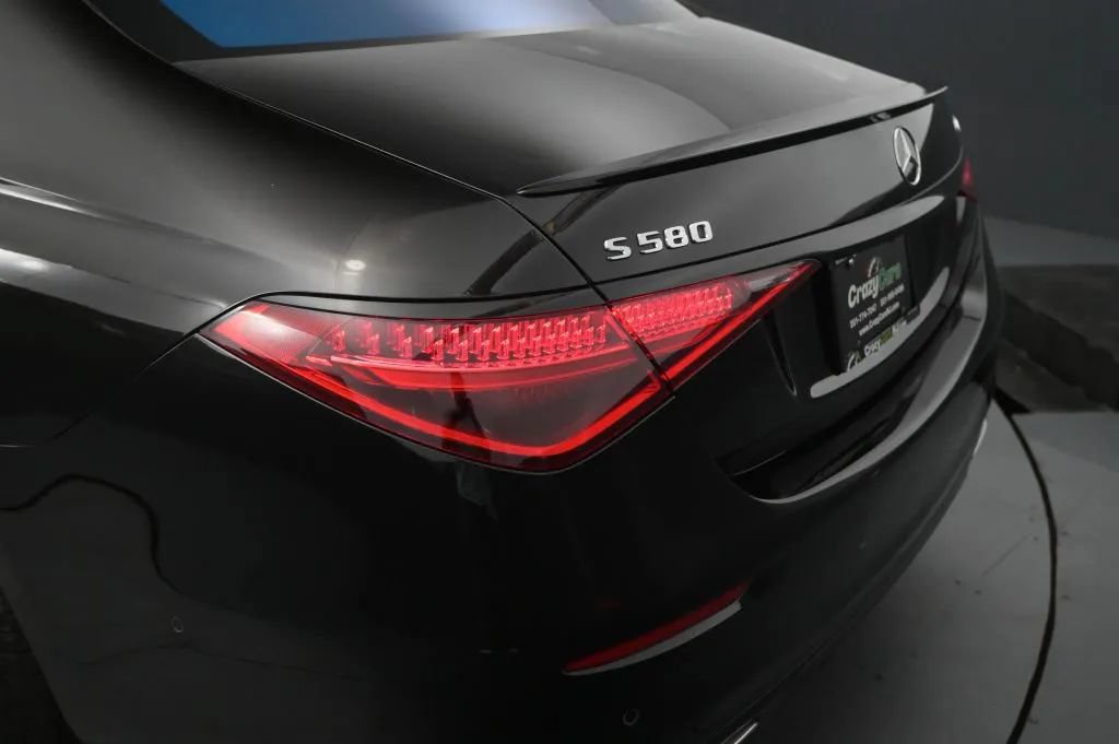 Used 2022 Mercedes-Benz S 580 4MATIC Sedan image 16