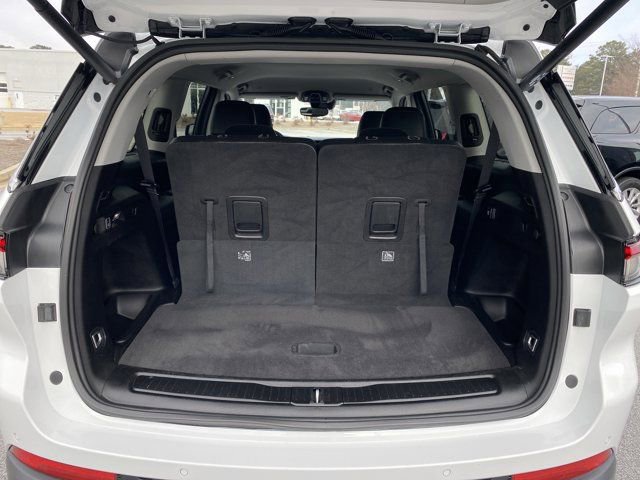 Used 2023 Jeep Grand Cherokee L Limited image 31