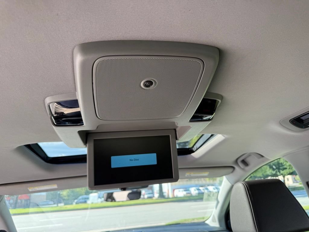 Used 2018 Honda Odyssey Touring image 10