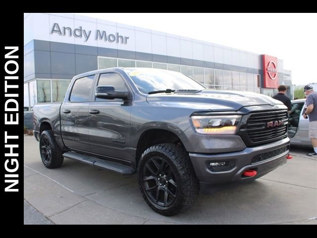 Used 2023 RAM 1500 Laramie AWD/4WD image 1