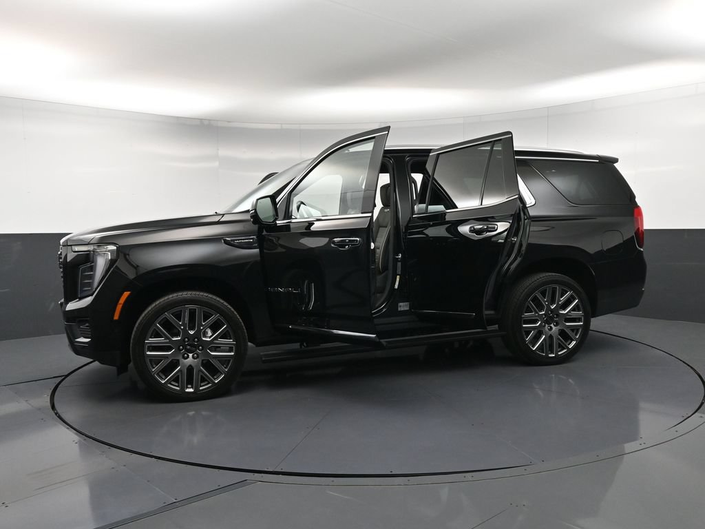 Used 2026 GMC Yukon Denali Ultimate w/ LPO, Floor Liner Package AWD/4WD image 42