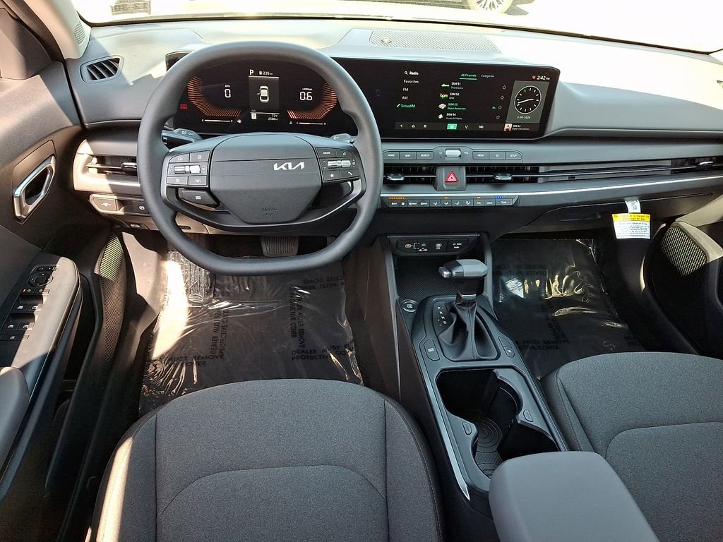 Certified 2025 Kia K4 LXS image 11