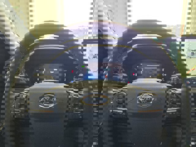 Used 2023 Ford Escape SE image 29