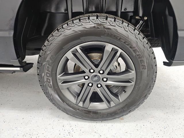 Used 2021 Ford F150 Lariat w/ Equipment Group 502A High AWD/4WD image 10