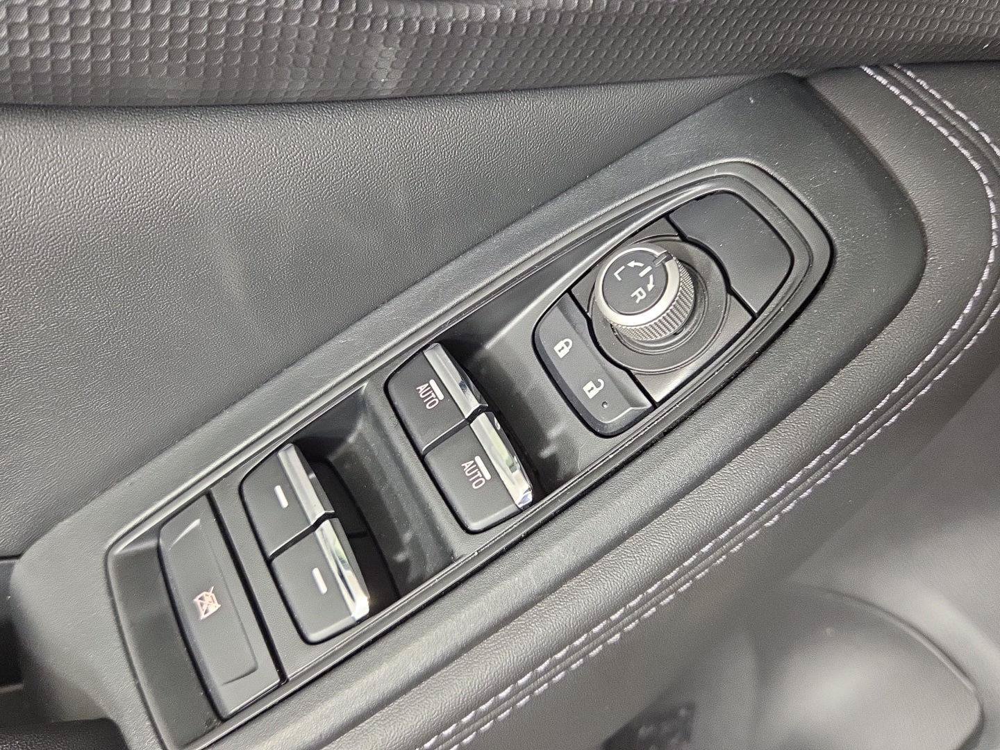 Used 2024 Subaru Forester Touring AWD/4WD image 28