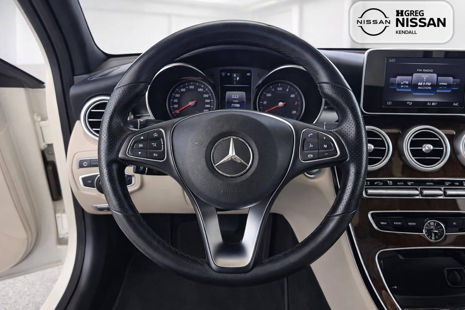 Used 2018 Mercedes-Benz C 300 Sedan image 8