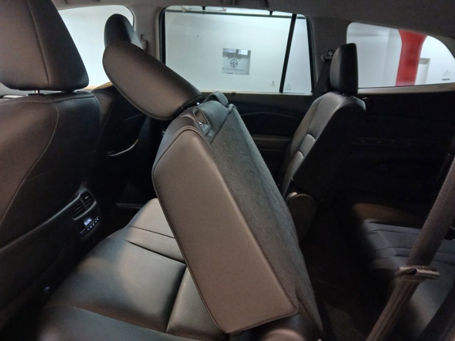 Used 2021 Honda Pilot Special Edition image 12