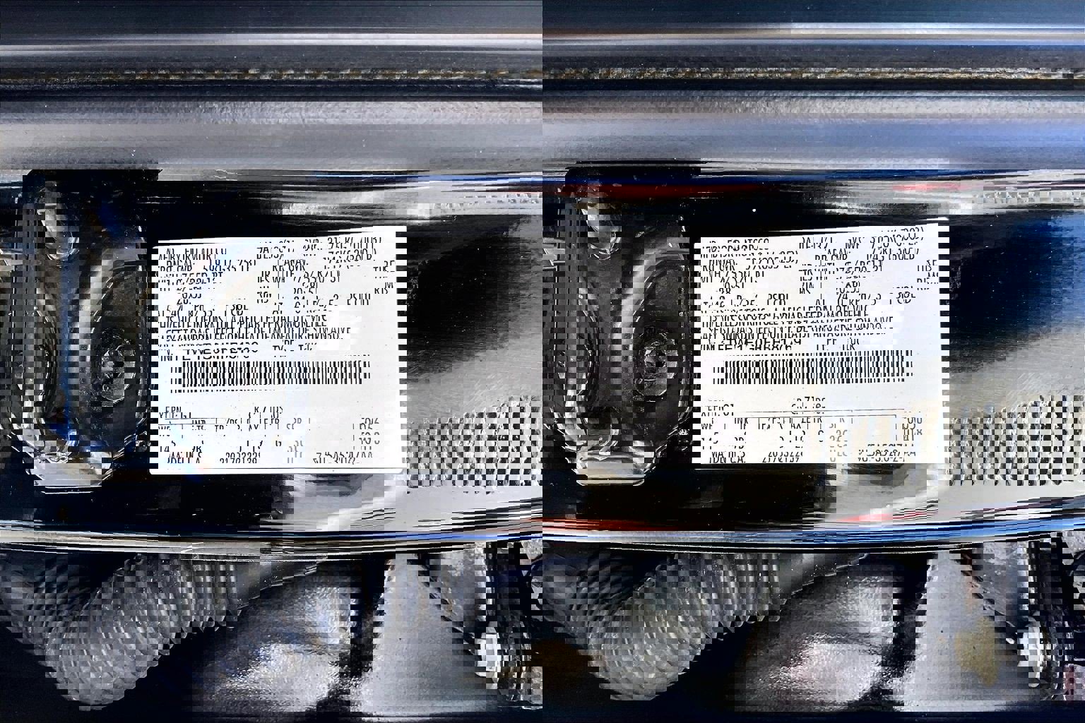 Used 2017 Ford F150 Platinum w/ Equipment Group 701A Luxury AWD/4WD image 30